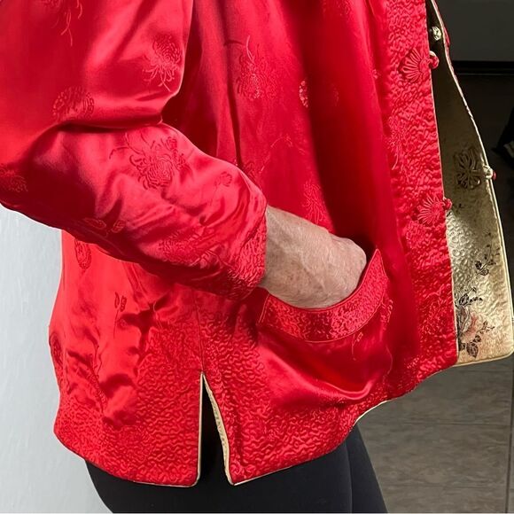 Silk Jacket Quilted Red Gold Boxy Split Hem 3/4 Sleeve Reversible Floral M - Picture 9 of 14